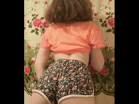 ❤️ Leanabh òg sexy a ’toirt dheth na shorts aice air a’ chamara ❤❌  Bhidio fucking  aig porn gd.osagoassist.ru ❌️❤